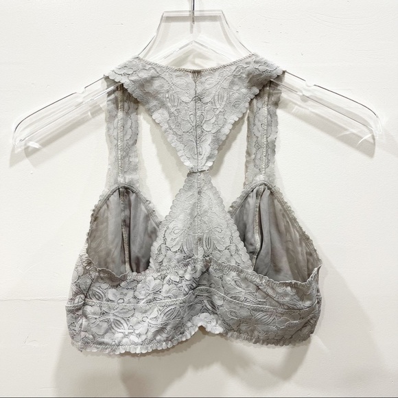 Intimately Free People Galloon Lace Racerback Bralette Light Grey Medium - Picture 2 of 7